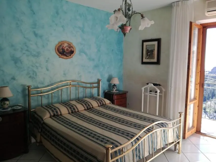 Bed and Breakfast Domus Gaia Amalfi