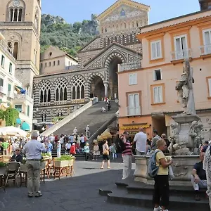 La Piazzetta Guest house
